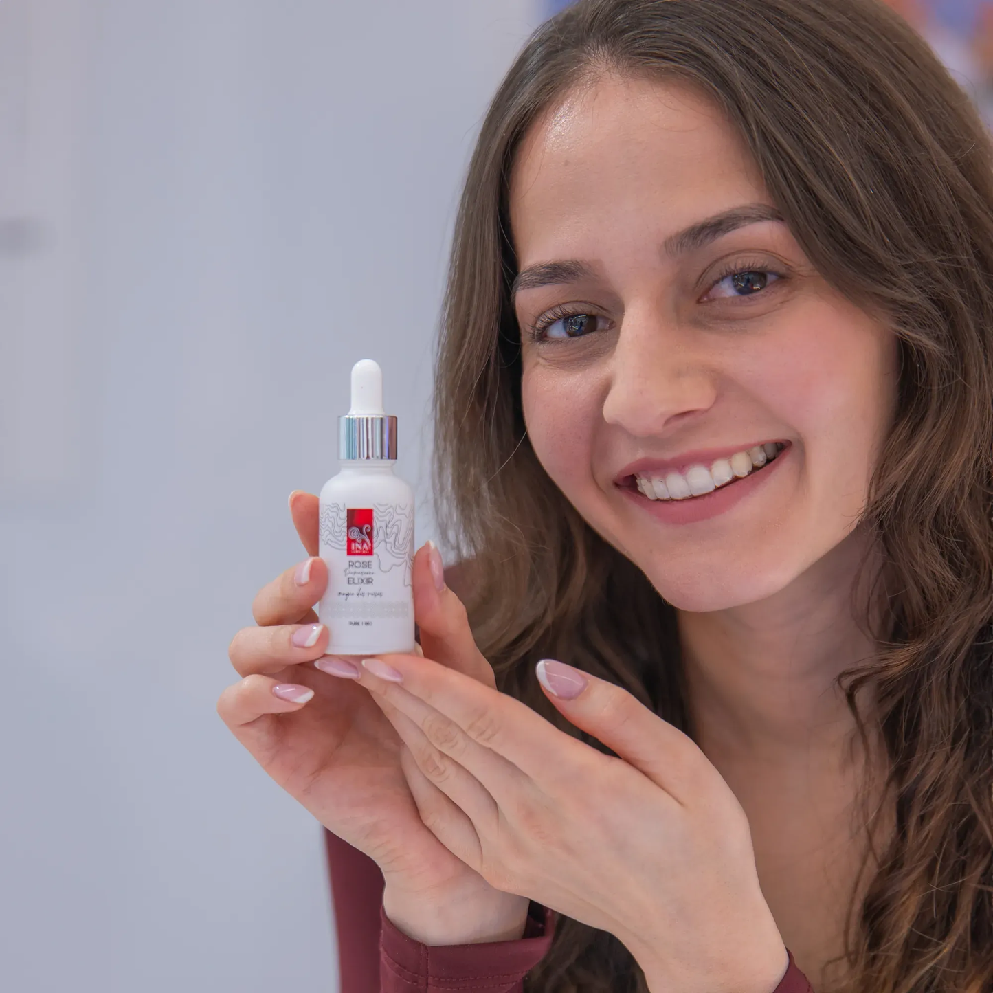 Intensīvs Pretnovecošanās Sejas Serums ar Organisko Rožu Eļļu – Rose Elixir