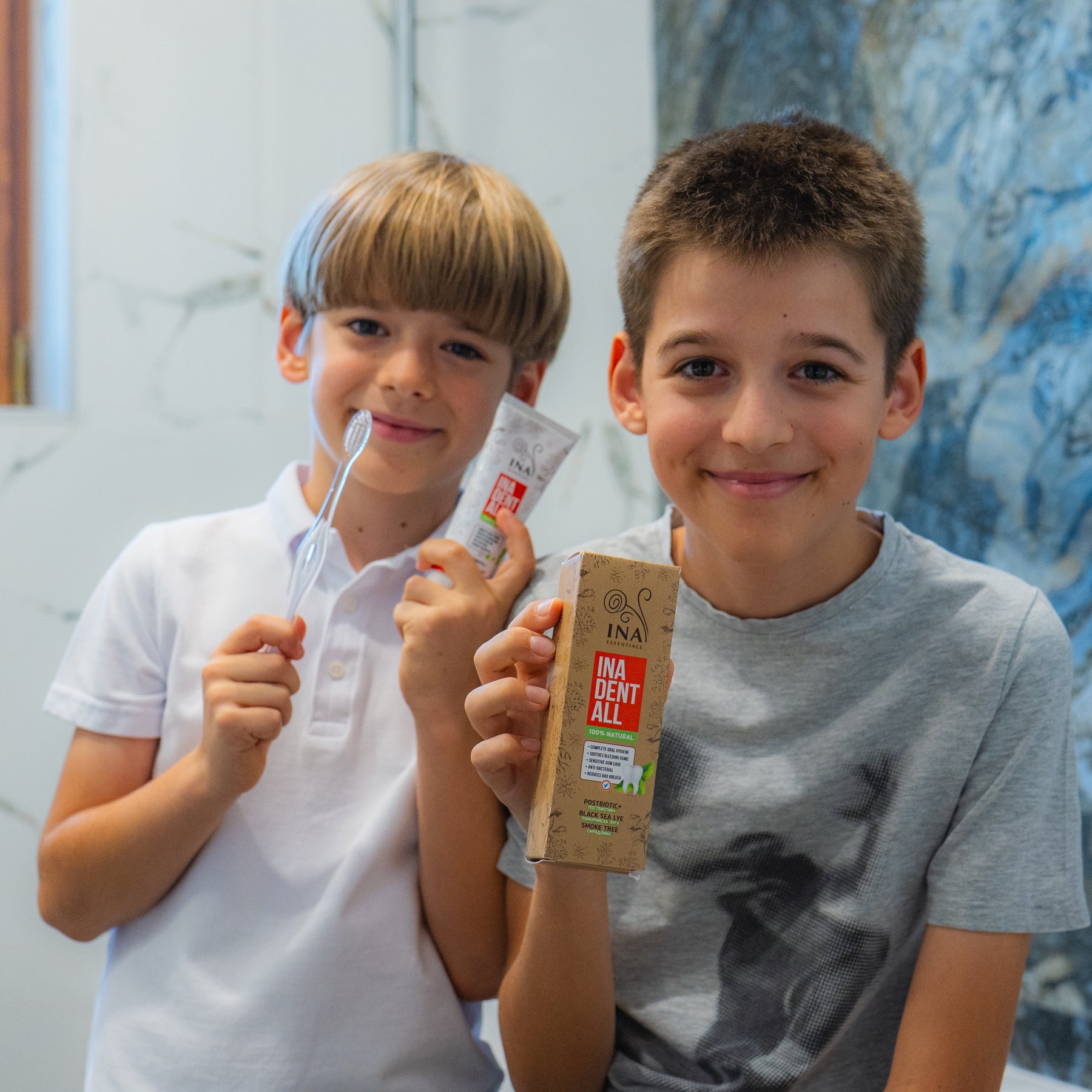 Iegādājieties 3 Ina Dent-All Zobu Pastas, saņemiet 1 Dūmu koka Mutes Skalošanas līdzekli bez Maksas
