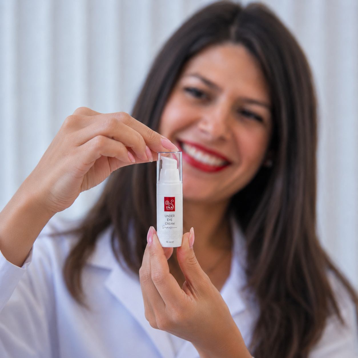 Premium Pretnovecošanās Acu Krēms ar Rozi - Rose Eye Lift